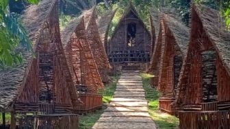 Songgo Langit, Kawasan Wisata yang Terinspirasi dari Film Lord of The Ring