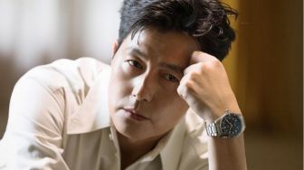 Tak Mau Lagi Dilamar Fans, Jung Woo Sung Sampai Buat Pengumuman di Medsos