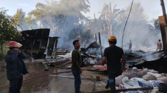 Pabrik Tahu di Batam Kebakaran, Mess Pekerja Ikut Hangus
