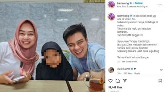 Viral Video Baim Wong Bikin Konten dengan Bocah SD yang Banyak Kutu Tanpa Sensor, Netizen: Jual Kemiskinan