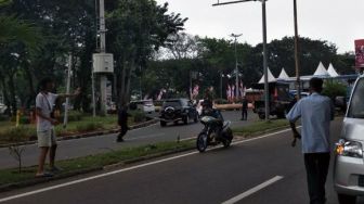 Di Luar Arena Balap Street Race Kemayoran, Sejumlah Remaja Sempat Tutup Jalan Lalu Adu Balap