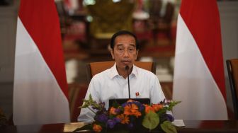 Semua Negara Sedang Sulit, Jokowi Beri Pesan Khusus ke Sri Mulyani: Kalau Punya Uang di APBN,Dieman-Eman