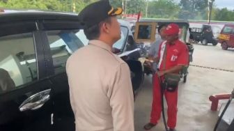 Harga BBM Naik, Polres Empat Lawang Patroli Sejumlah SPBU