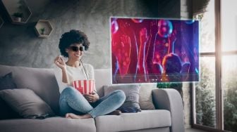 Lenovo Glasses T1 Dikenalkan, Kacamata Pintar Buat Streaming hingga Main Game