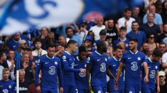 Gelandang Chelsea Kai Havertz (kedua dari kiri) setelah mencetak gol saat pertandingan sepak bola Liga Premier Inggris antara Chelsea dan West Ham United di Stamford Bridge, London, Inggris, Sabtu (3/9/2022). [ADRIAN DENNIS / AFP]