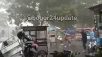 Merinding! Hujan Badai Terjang Bogor, Lapak PKL Hingga Motor Tersapu Angin Kencang, Warga: Allahuakbar, Astagfirullah