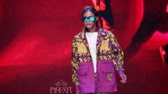 Tak Lagi di Citayam Fashion Week, Bonge Kini Catwalk di Panggung JF3 2022 Bak Model