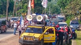 Puluhan Buruh di Batam Sudah Bergerak untuk Demo Tolak BBM, Ini Tiga Titik yang Akan Didatangi