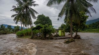 Tanggul Sungai Gumbasa Jebol, Wilayah Sigi Diterjang Banjir Parah