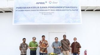 Dukung Pertumbuhan Industri Perkayuan, DNR Corporation Investasikan 500 Armada Truk Tronton