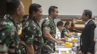 Jokowi Diminta Tak Dadakan Kirimkan Surpres Calon Panglima TNI ke DPR RI