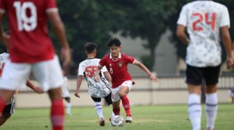 Bonek Ajak Suporter dari Kota Lain 'Merahkan' GBT Surabaya Dukung Timnas Garuda Muda