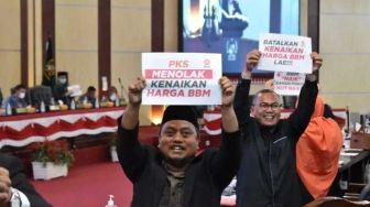 Fraksi PKS DPRD Medan Turut Berduka Cita Atas Kenaikan Harga BBM