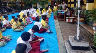 Cegah Bullying di Sekolah, Polsek Banjar Berikan Edukasi di SDN 3 Mekarsari