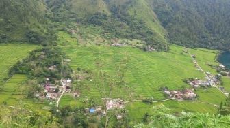 Desa Meat, Selain Indah Masih Melestarikan Budaya