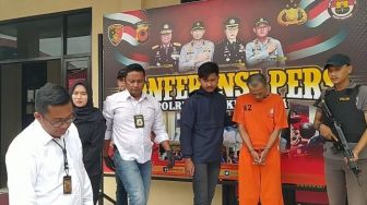 Lagi Mabuk Merasa Disindir, AH Tebas AF Berkali-kali