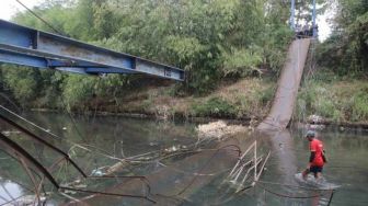 Ramai Kemarin, Siswa SMP dan Guru Jadi Korban Jembatan Ambruk di Probolinggo sampai Update Berita Ponpes Gontor