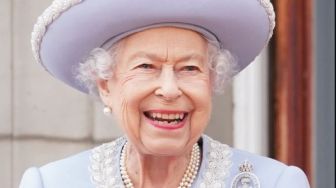 Ratu Elizabeth Pernah Terkesan dengan Kehangatan Warga Indonesia