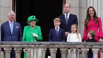 Urutan Pewaris Takhta Kerajaan Inggris Usai Ratu Elizabeth II Wafat, Pangeran Harry Urutan Kelima
