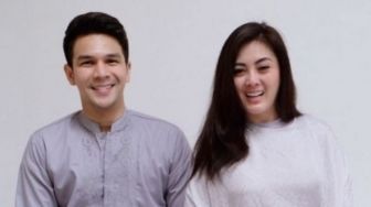 Dilarang Bertemu Anak, Jonathan Frizzy Bakal Laporkan Dhena Devanka?