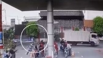 Pria di Cirebon Coba Bakar Pom Bensin, Polisi Beberkan Fakta Ini