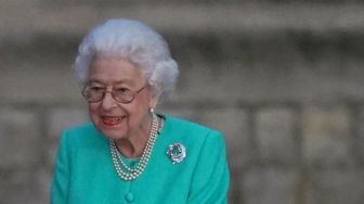 Terpopuler Lifestyle: Makna Warna Pakaian Ratu Elizabeth II, Manfaat Air Dingin untuk Wajah
