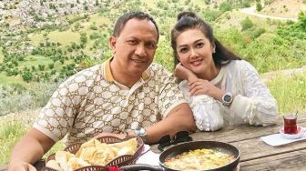 Bella Saphira Tak Sedih Nikah 9 Tahun Belum Punya Anak, Tapi Apa Sih yang Bikin Orang Susah Hamil?
