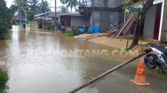 Banjir di Bontang, Jalan Menuju Rumah Adat Sempat Ditutup: Kondisi Air Tinggi