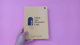 Ulasan Buku Tidak Apa Memulai Lagi: Berapapun Usia Kita