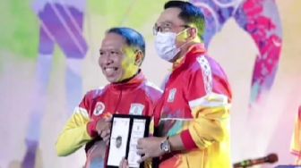 Kelakar Ridwan Kamil Usai Dapat Penghargaan di Haornas 2022: Diam Berdoa, Bergerak Jadi Juara