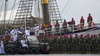 Potret HUT ke-77 TNI AL di Tanjung Priok