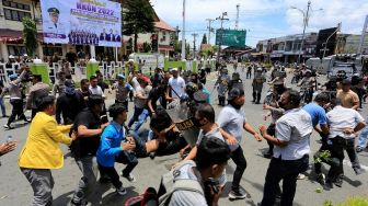 Aksi Tolak Kenaikan Harga BBM di Aceh Barat Ricuh, Polisi Sampai Jaga di SPBU