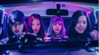 MV 'WHISTLE' Milik BLACKPINK Sukses Tembus 800 Juta Views di YouTube