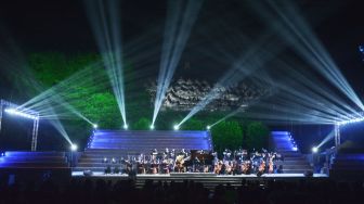 Pagelaran Musik Orkestra G20 di Candi Borobudur