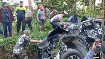 2 Orang Tewas Dalam Tabrakan Antara Mobil Pajero dengan Kereta Api di Tegineneng