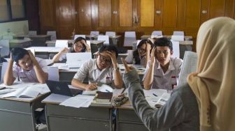 Disdikbud Kaltim Serius Tingkatkan Kompetensi Guru SMA/SMK