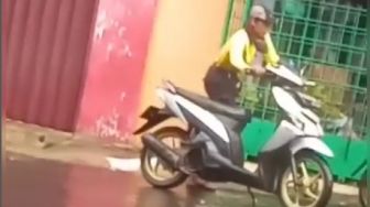 Kariernya Kian Meroket Jadi Model, Bonge Citayam Fashion Week Terekam Tetap Sederhana, Ngengkol Motor di Jalan