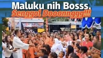 Viral Video Siswa di Maluku Nyanyi Lagu Toleransi 'Teman Mari Kita Terbuka', Netizen: Coba Manggung di Cilegon