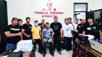 Mau Tarik Kendaraan Warga Manado, 7 Orang Debt Collector Ditangkap Polisi