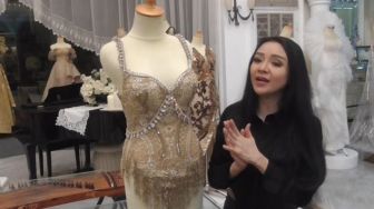 Desainer Surabaya Diana Muljono Putri Langganan Artis Dunia, Mulai dari Ariana Grande hingga Jennie Blackpink