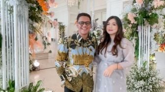 Tiara Pangestika Full Senyum Dapat Tas Harga Ratusan Juta dari Arief Muhammad, Seperti Apa Bentuknya?