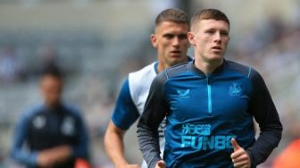 Pemain Muda Newcastle Elliot Anderson Disejajarkan dengan Permainan Diego Maradona