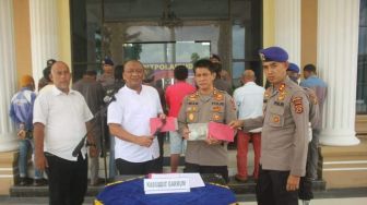 Lakukan Pungli ke Pembeli, 10 Preman Pasar Angso Duo Ditangkap Polisi