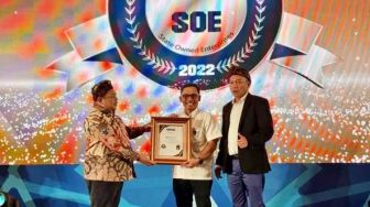 Jamkrindo Raih Penghargaan Best SOE Dengan Predikat Prestisius