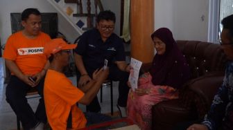 Pos Indonesia Salurkan BLT BBM kepada Warga di Daerah Tertinggal, Terdepan dan Terluar