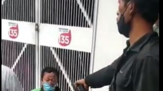 Video Viral Driver Ojol Dikeroyok Karena Dituduh Serobot Antrean di Pom Bensin, Endingnya Justru Mengerikan