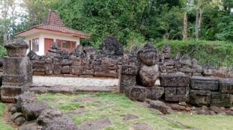 Ada Pavingisasi di Pelataran Candi Sadon Magetan, Apa Fungsinya?