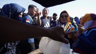 Jalan Sehat Partai Nasdem, Andi Sudirman Borong Baroncong di CPI