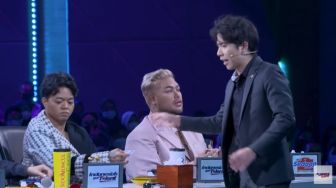 Ketemu Kyuhyun Super Junior, Kelakuan Reza Arap Disorot Warganet: Lu Tuh Sape?