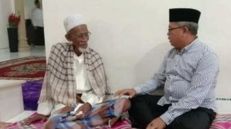 Ulama Karismatik Aceh Abu Tumin Meninggal Dunia